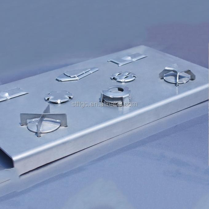 石油化学精製所チタニウム装置の蒸留塔の皿 4