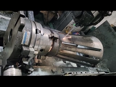 チタニウムのフランジ